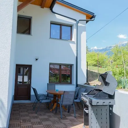 House Hiperbola & Outdoor Activities Bovec