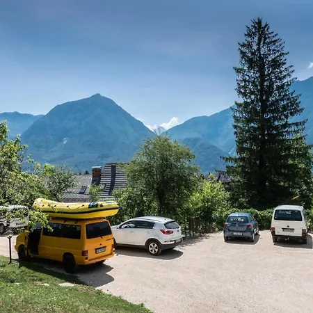 House Hiperbola & Outdoor Activities * Bovec