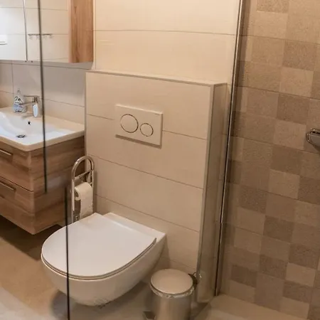 Apartment House Hiperbola & Outdoor Activities