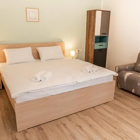 House Hiperbola & Outdoor Activities Apartment *