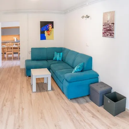 House Hiperbola & Outdoor Activities Apartment Bovec