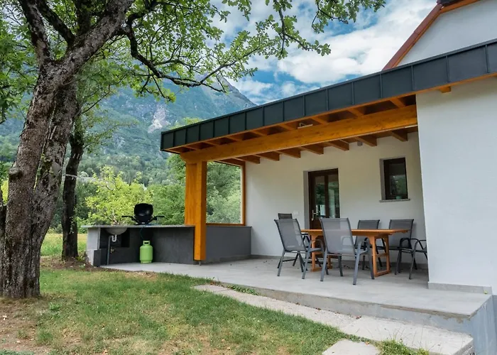 House Hiperbola & Outdoor Activities דירה *