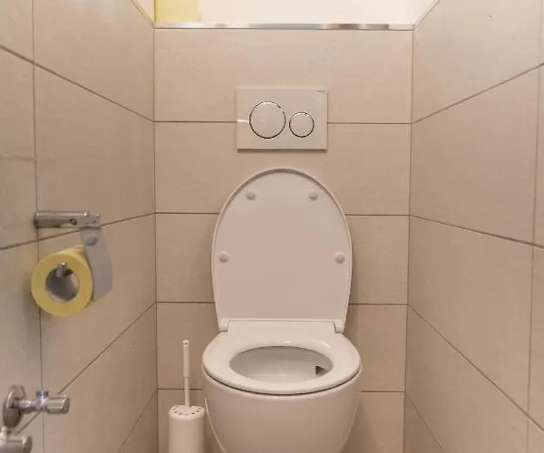 House Hiperbola & Outdoor Activities * בובק